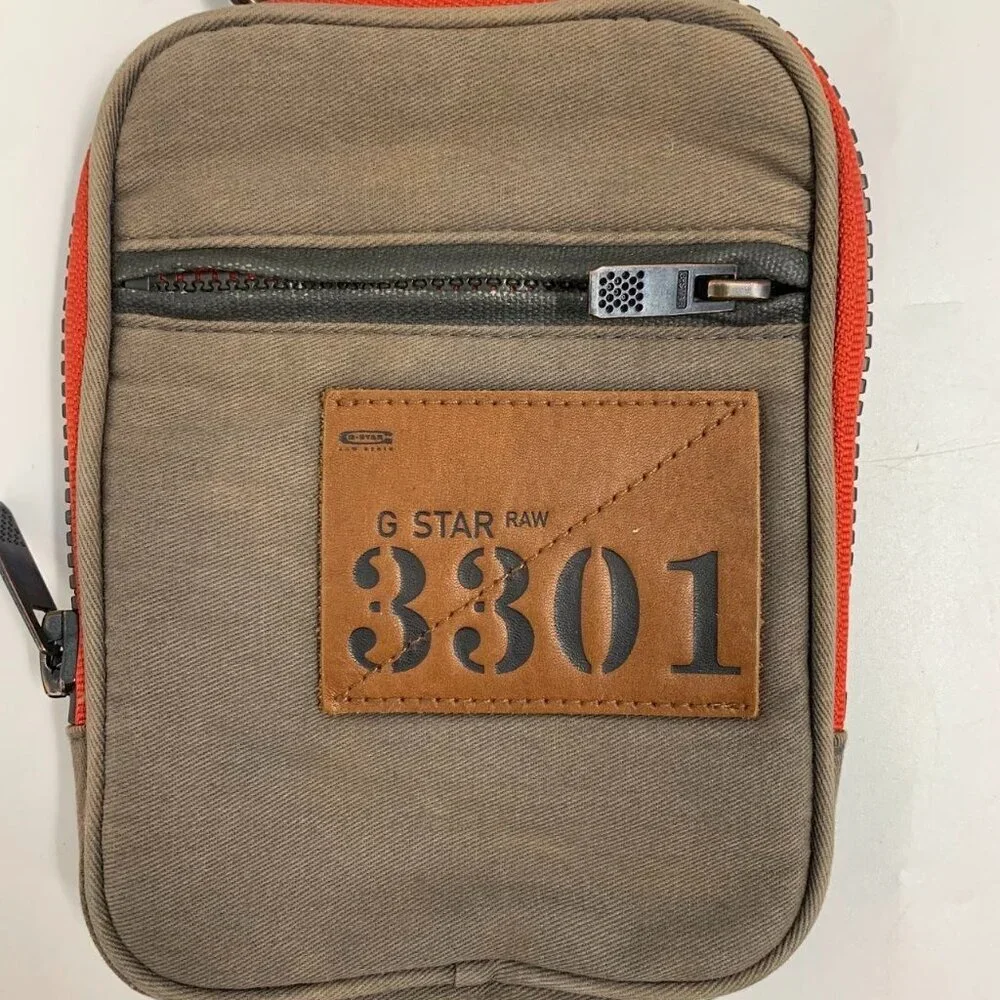 G-STar Raw Adults Diego‎ Original Zipper Pocket Adjustable Star Bag